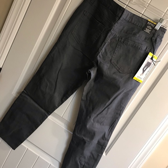 🦬BUFFALO Jeans - Picture 3 of 8